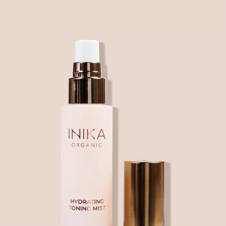 Inika drėkinanti veido dulksna, 30 ml