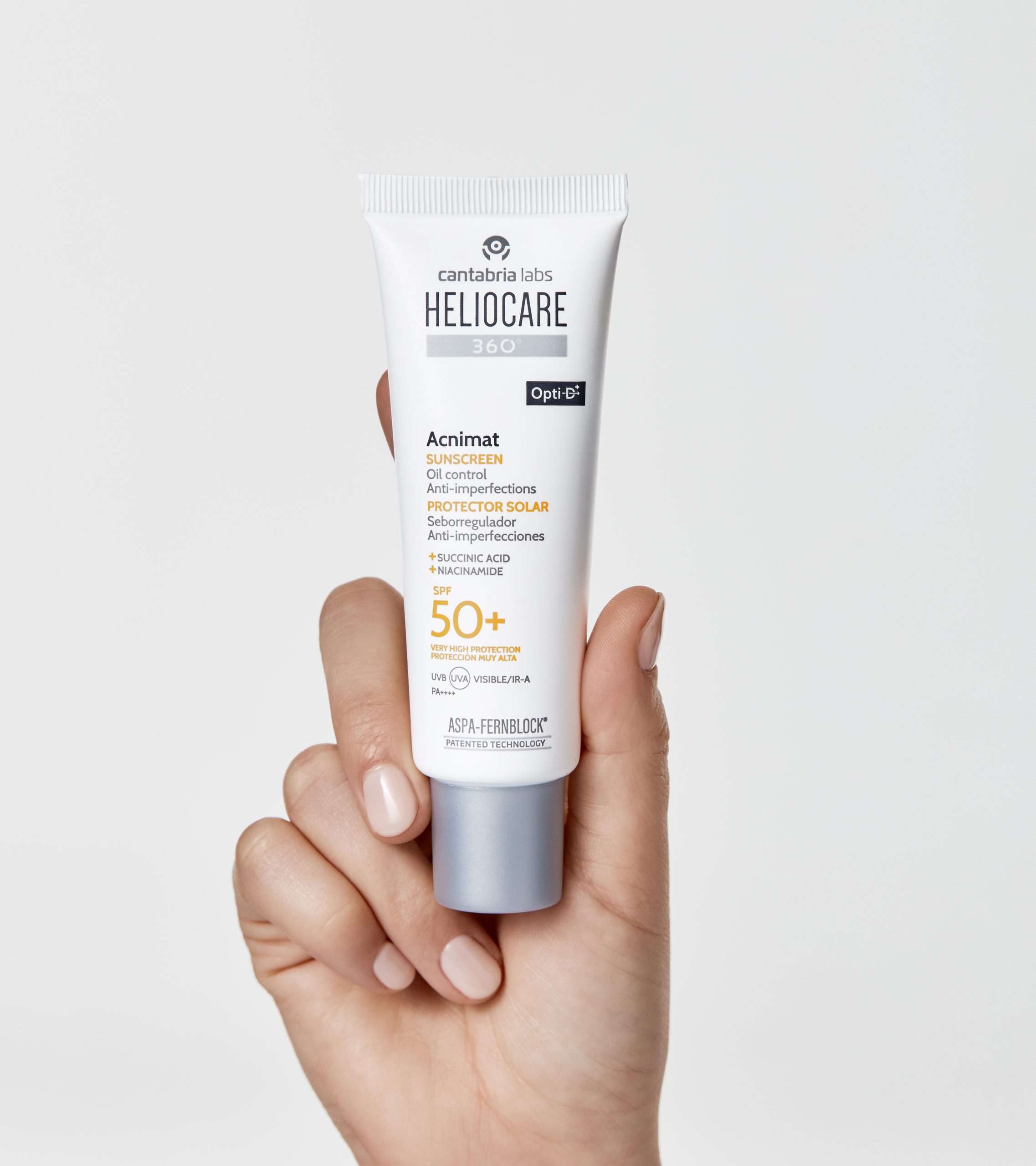 Heliocare 360 Acnimat riebiai ir į aknę linkusiai odai SPF 50+, 50 ml Heliocare 360 Acnimat riebiai ir į aknę linkusiai odai SPF 50+, 50 ml